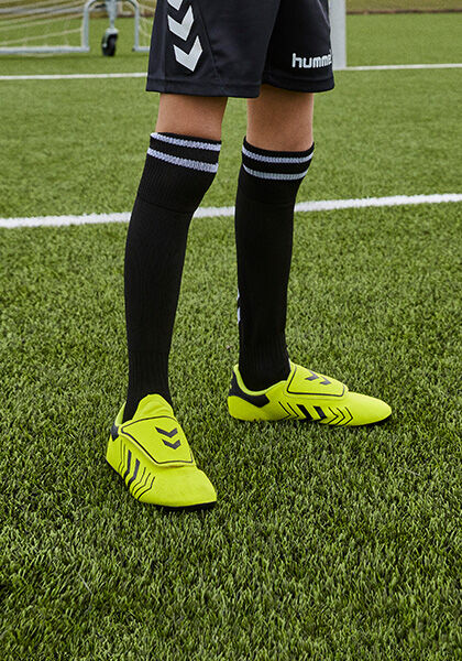Dw sport football boots clearance
